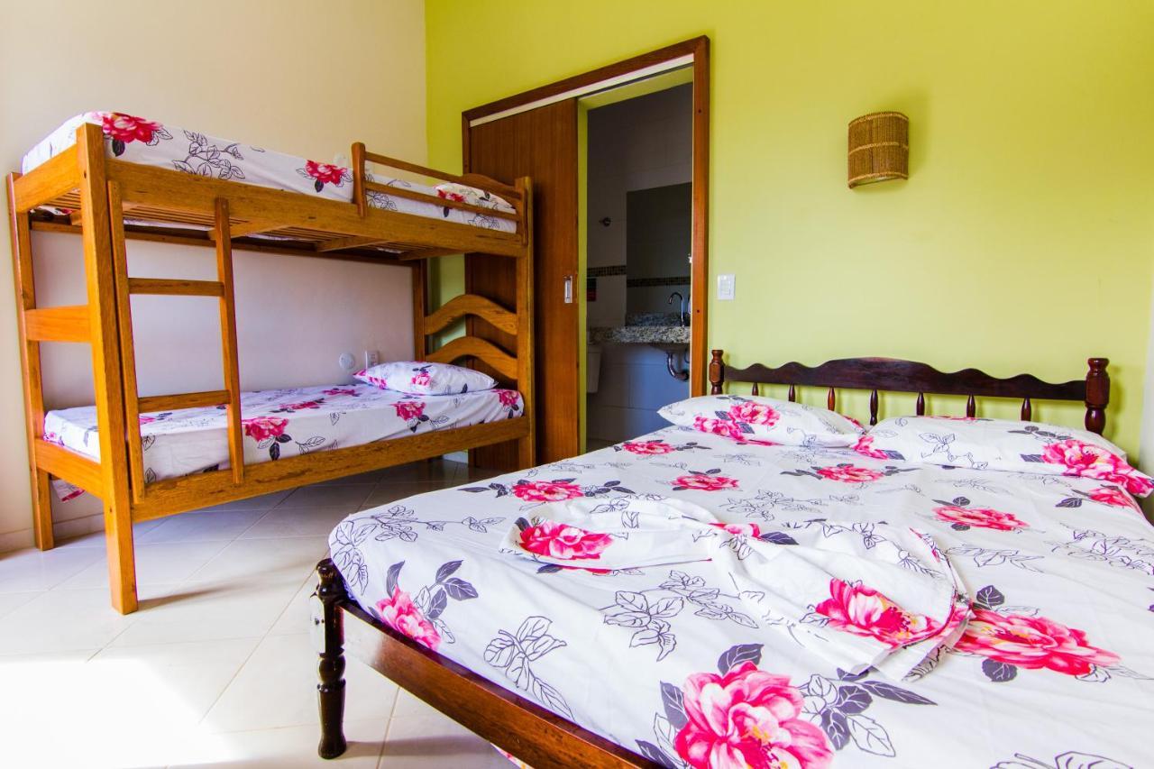 Harmoni Hostel & Pousada Vila do Abraao Bilik gambar